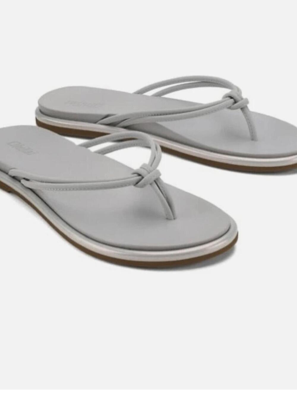 OluKai Aka Women's Size 7 flip-flop Silver Sandals Knotted